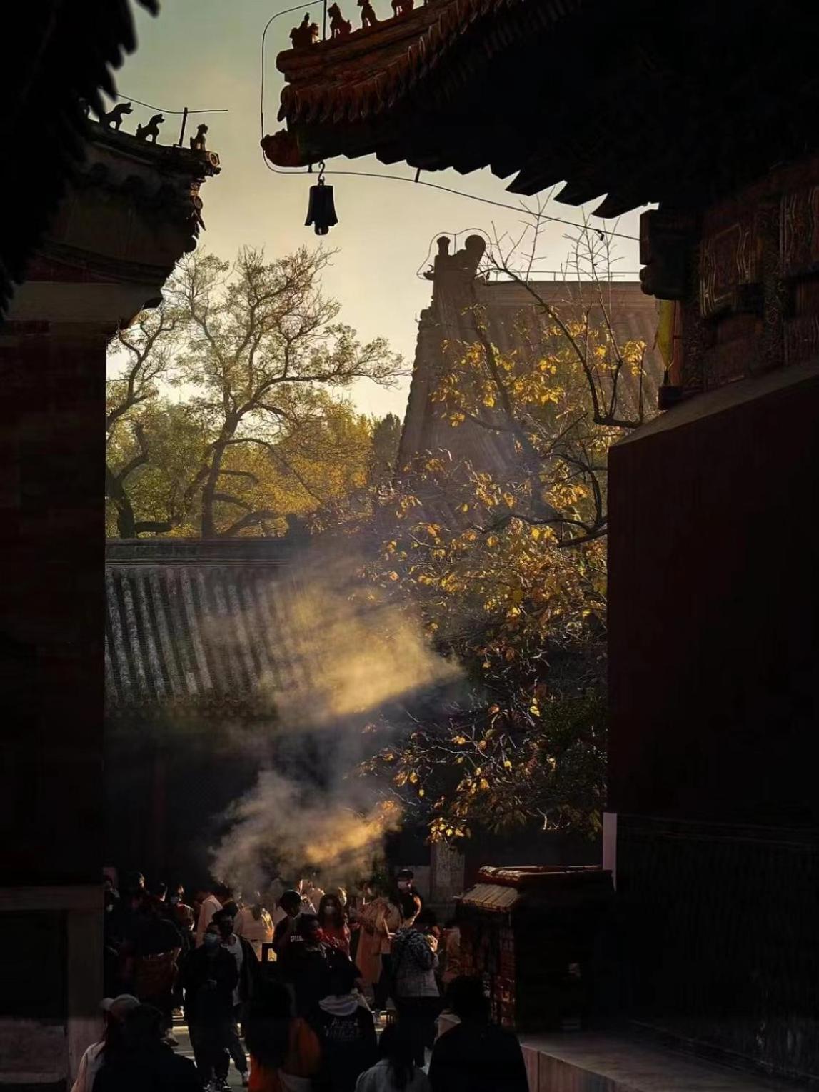 Happy Dragon Courtyard- Newly Renovated With French Windows, Near Tian'Anmen Forbidden City,Lama Temple And Heaven Temple, 3Minutes Walk From Subway,Fluent English Speaking With Tourist Sights Tickets Service ,Free Coffee &Laundry Service Pequim Exterior foto