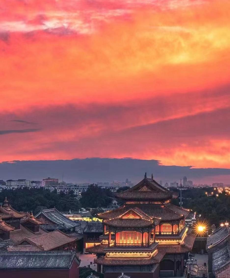 Happy Dragon Courtyard- Newly Renovated With French Windows, Near Tian'Anmen Forbidden City,Lama Temple And Heaven Temple, 3Minutes Walk From Subway,Fluent English Speaking With Tourist Sights Tickets Service ,Free Coffee &Laundry Service Pequim Exterior foto