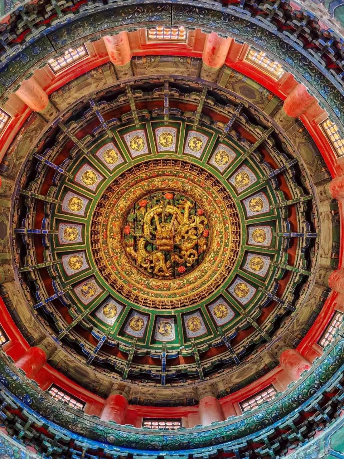 Happy Dragon Courtyard- Newly Renovated With French Windows, Near Tian'Anmen Forbidden City,Lama Temple And Heaven Temple, 3Minutes Walk From Subway,Fluent English Speaking With Tourist Sights Tickets Service ,Free Coffee &Laundry Service Pequim Exterior foto
