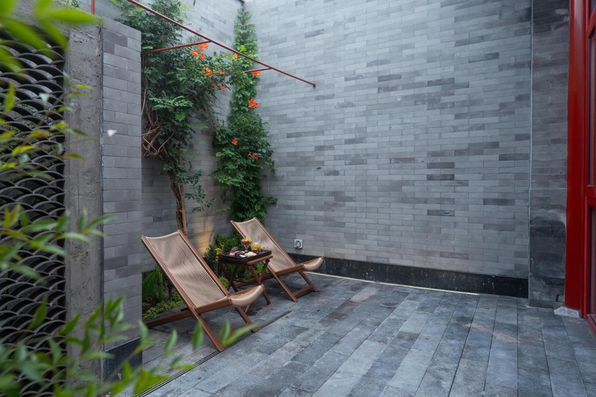 Happy Dragon Courtyard- Newly Renovated With French Windows, Near Tian'Anmen Forbidden City,Lama Temple And Heaven Temple, 3Minutes Walk From Subway,Fluent English Speaking With Tourist Sights Tickets Service ,Free Coffee &Laundry Service Pequim Exterior foto